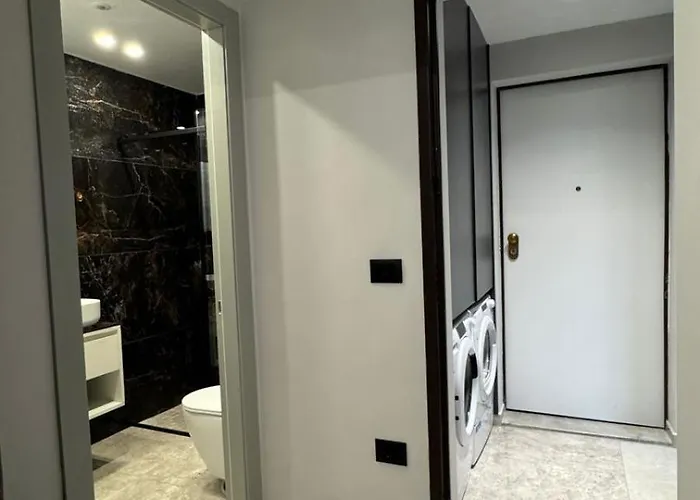 Elios 3 Τίρανα