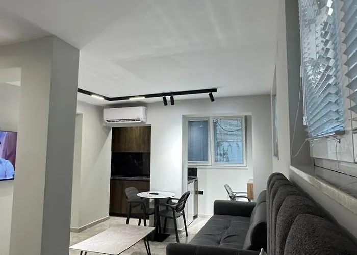 Elios 3 Τίρανα